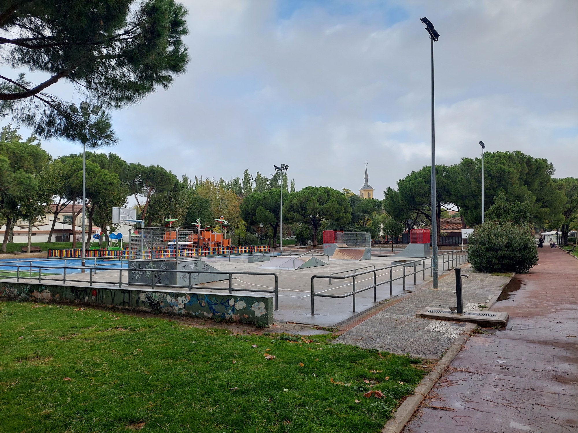 Brunete skatepark